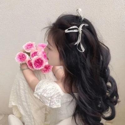 在凡妲的小房间里